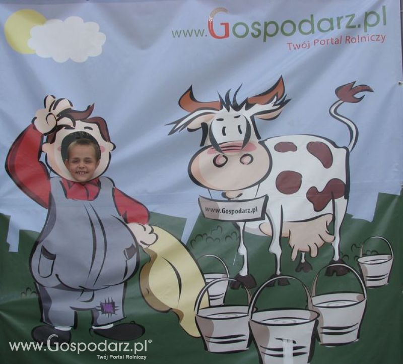 Gospodarz i Krówka znajdź swoje zdjęcie z targów Opolagra 2011 - Sobota-Niedziela