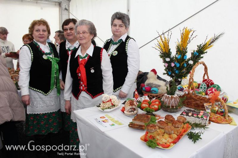 Stoły KGW - XVI Spotkania Tradycji Wielkanocnych Ziemi Kłodzkiej