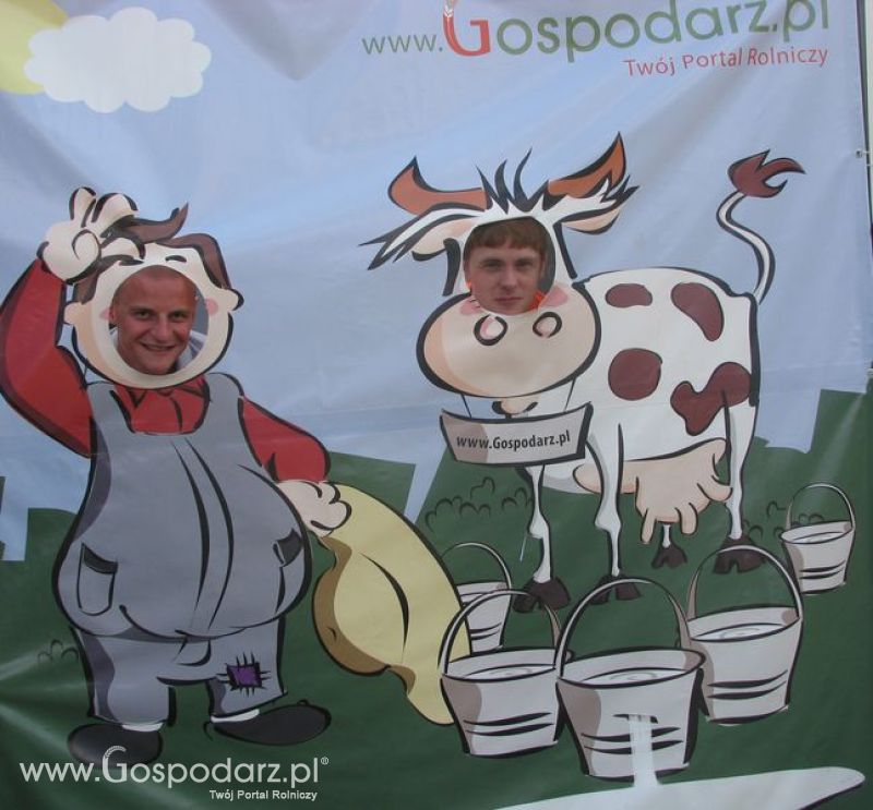 Gospodarz i Krówka znajdź swoje zdjęcie z targów Opolagra 2011 - Sobota-Niedziela