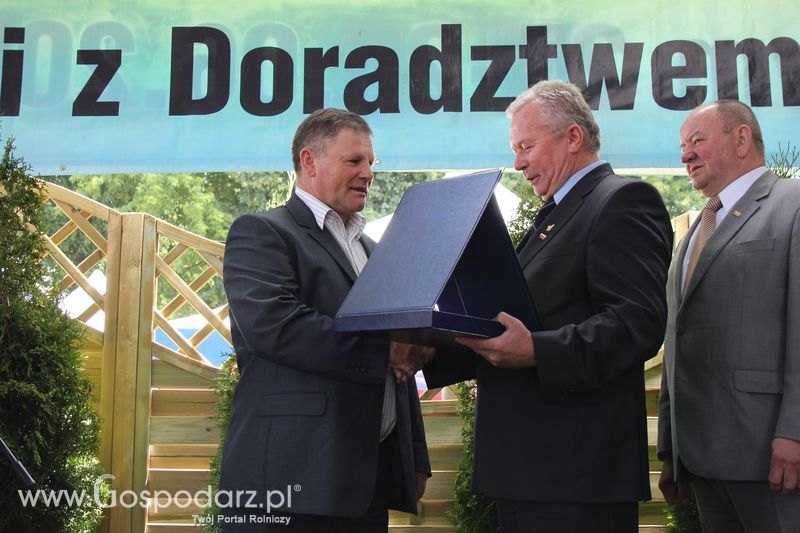 Wręczenie nagród na XVIII Regionalnej Wystawie Zwierząt Hodowlanych w Szepietowie