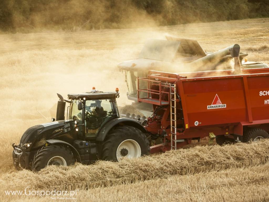 Ciągniki rolnicze Valtra Seria S 3